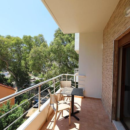 Hotel Erjuma Vlorë Exteriör bild